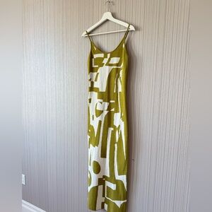 Sleeveless Olive Green & White Abstract Maxi Dress